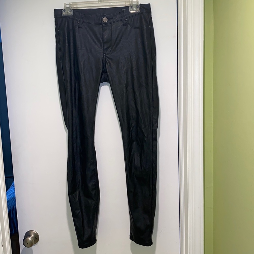 Skinny stretchy pleather jeans